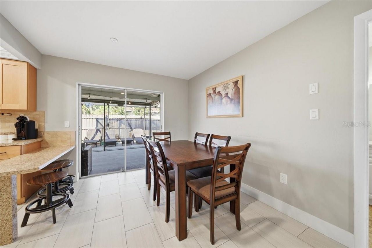 5883 Whistlewood Circle, Sarasota, FL 34232 Photo