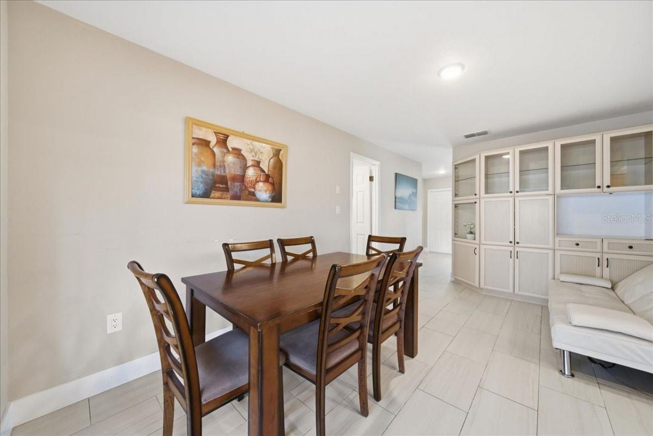 5883 Whistlewood Circle, Sarasota, FL 34232 Photo