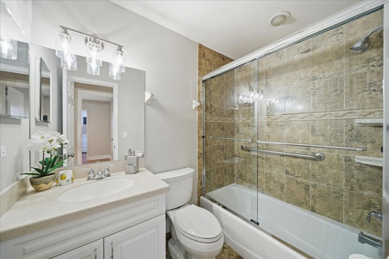 5883 Whistlewood Circle, Sarasota, FL 34232 Photo