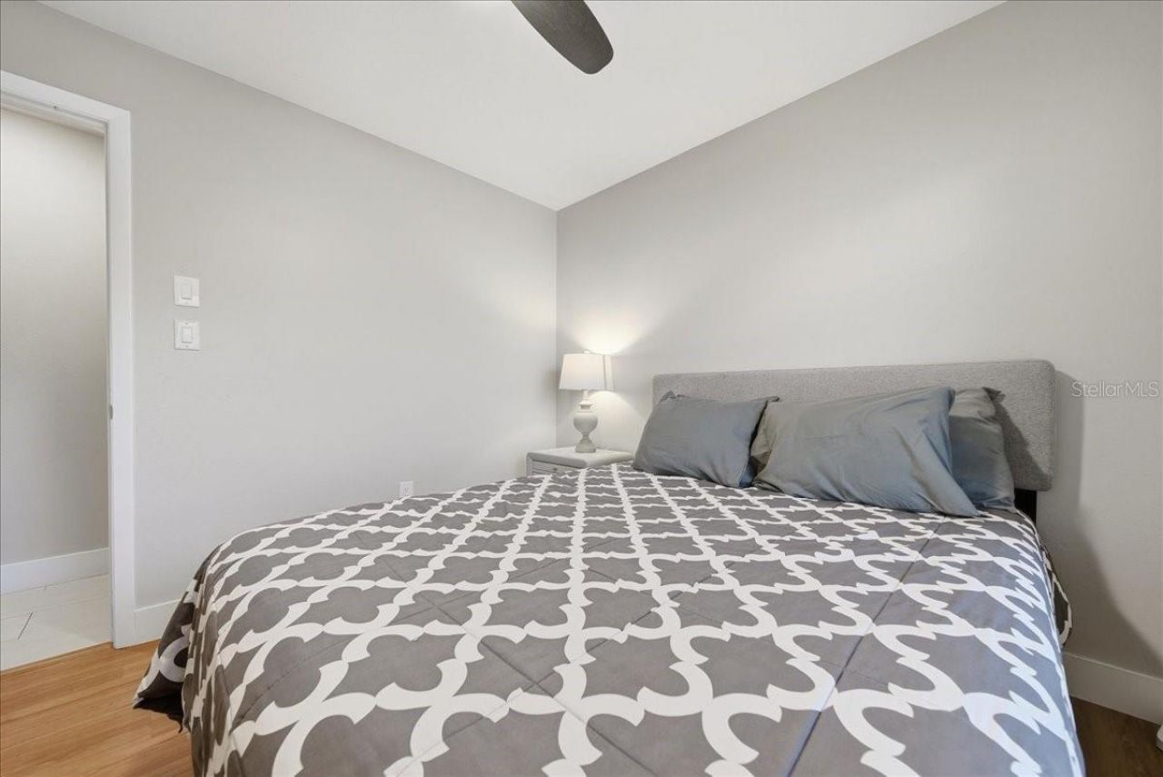 5883 Whistlewood Circle, Sarasota, FL 34232 Photo