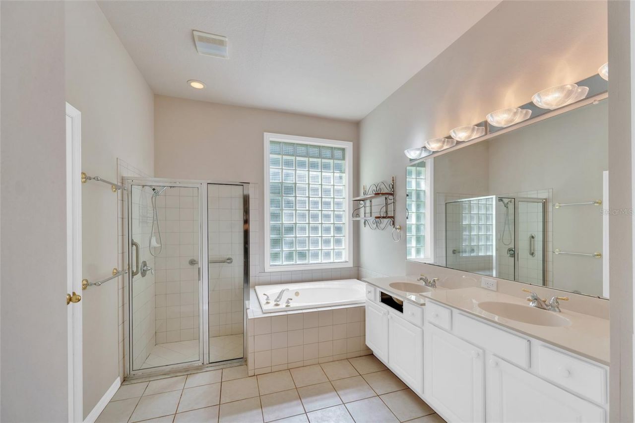 10218 Shadow Branch Drive, Tampa, FL 33647 Photo