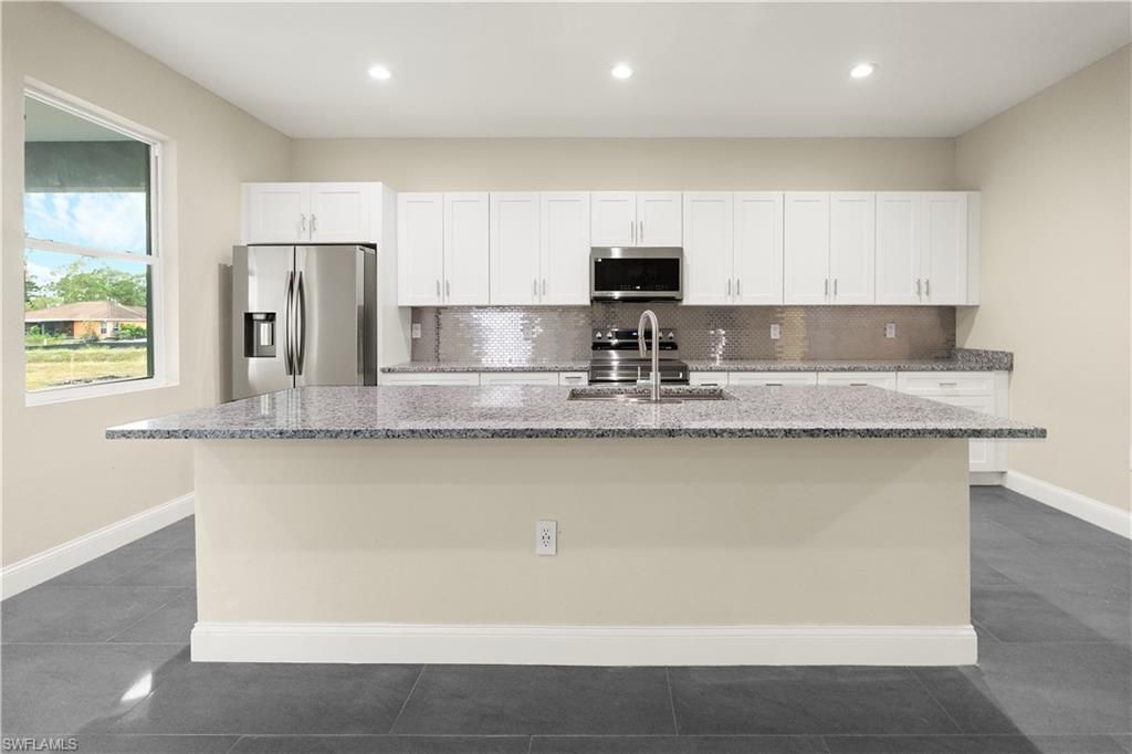1043 Albert Ave, Lehigh Acres, FL 33971 Photo