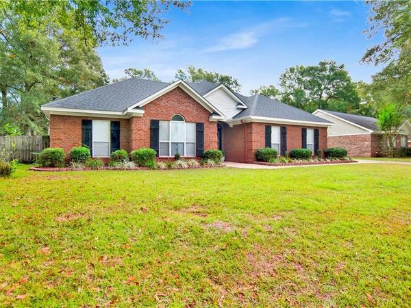 5181 Southern Oaks Trail, Grand Bay, AL 36541