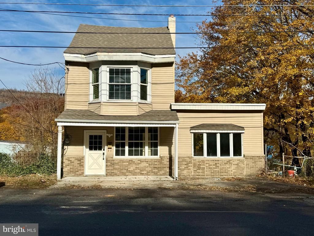 308 E MAIN STREET, GIRARDVILLE, PA 17935