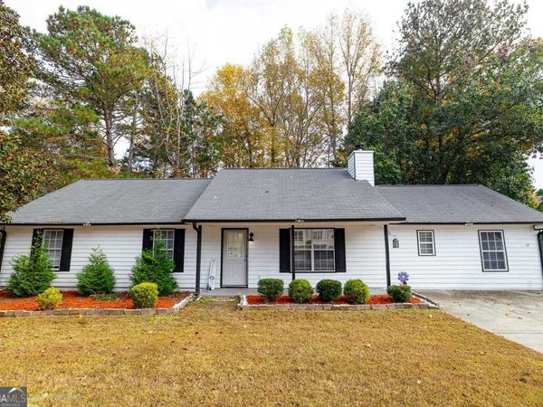 1025 Hunters Oak Trail, Sugar Hill, GA 30518