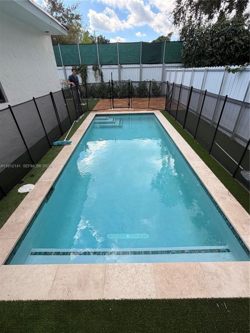 6848 N Miami Ave, Miami, FL 33150 Photo