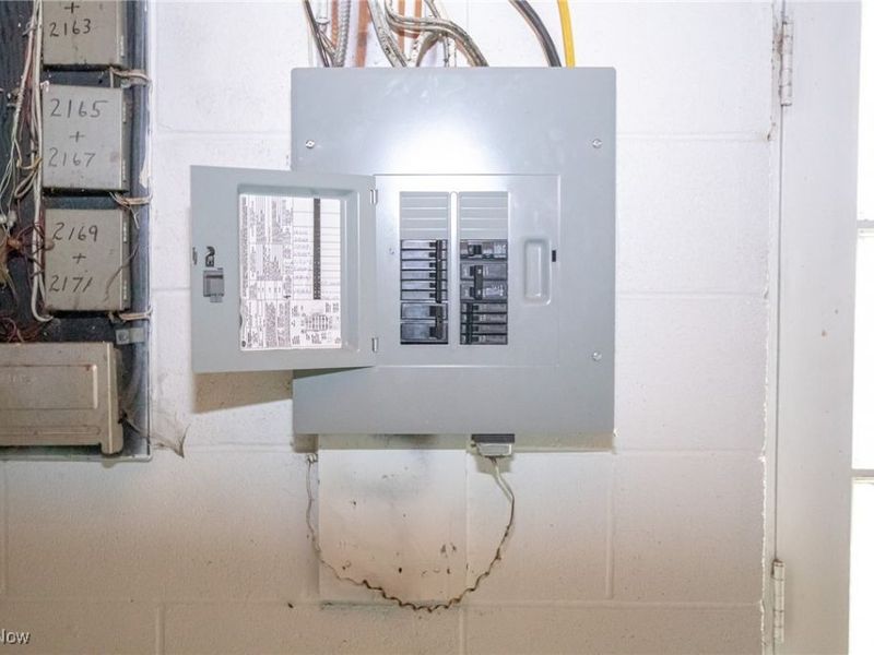 2161 Thurmont Road, Akron, OH 44313 Photo 15