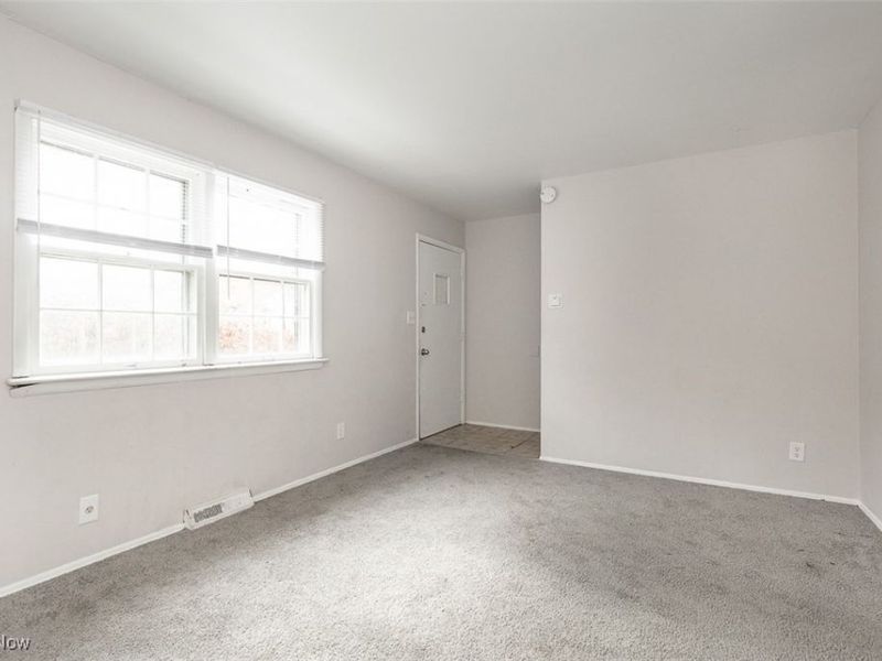 2161 Thurmont Road, Akron, OH 44313 Photo 24