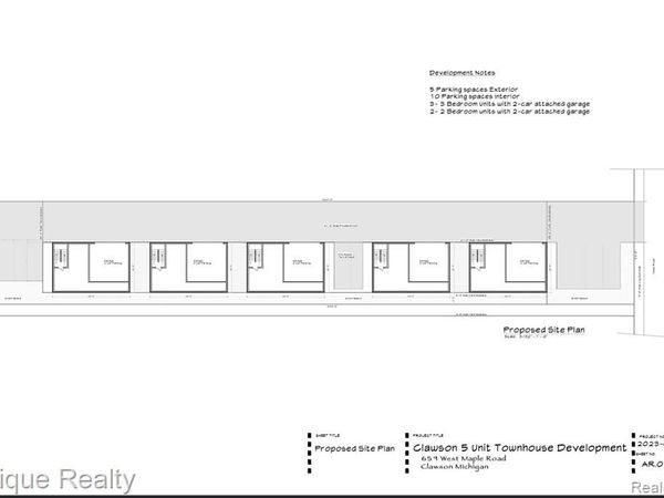 659 W Maple Road, Clawson, MI 48017