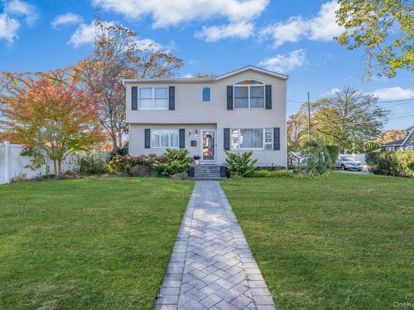 248 Arnold Avenue, West Babylon, NY 11704