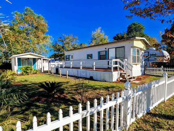 81 Horn Drive, Lillian, AL 36549