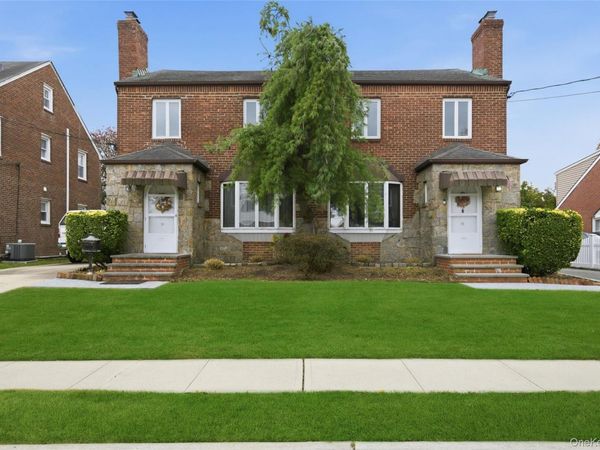 73 Sheridan Avenue, Williston Park, NY 11596