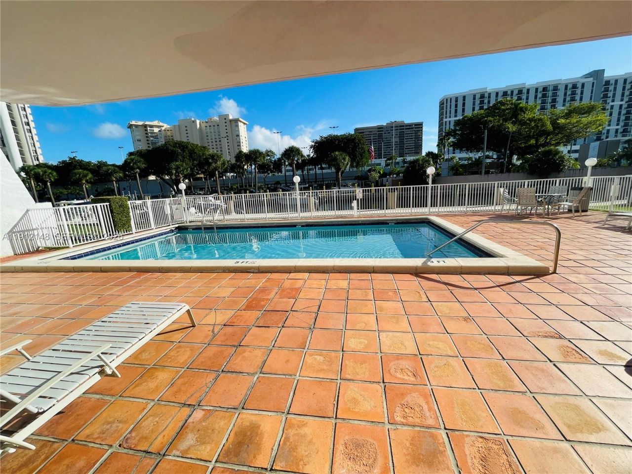 1650 NE 115th St, Unit 311, Miami, FL 33181 Photo