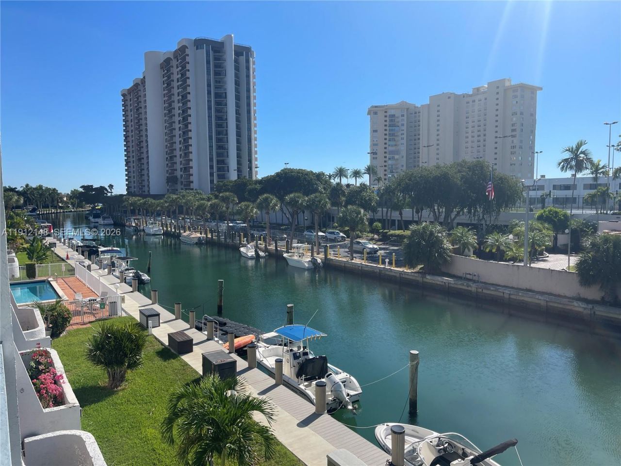 1650 NE 115th St, Unit 311, Miami, FL 33181 Photo