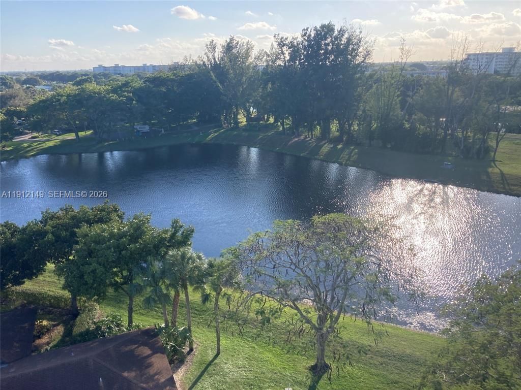 3080 N Course Dr, Unit 209, Pompano Beach, FL 33069 Photo