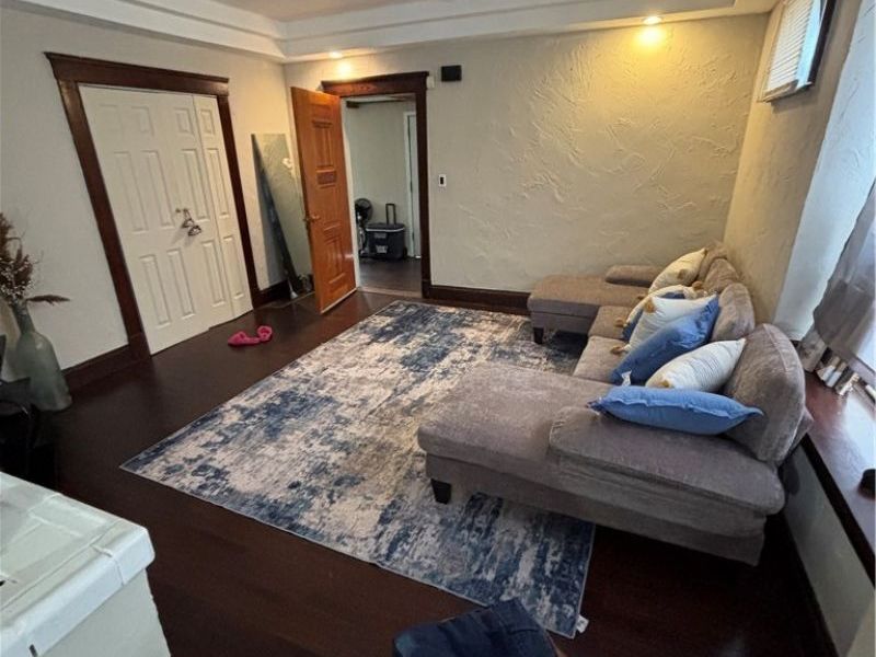 4017 E 54th Street, Newburgh Heights, OH 44105 Photo 16