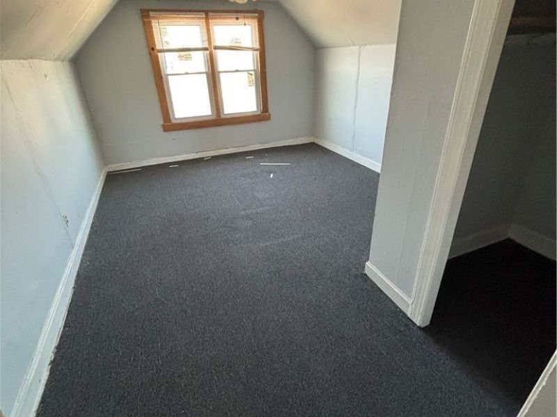 4017 E 54th Street, Newburgh Heights, OH 44105 Photo 24