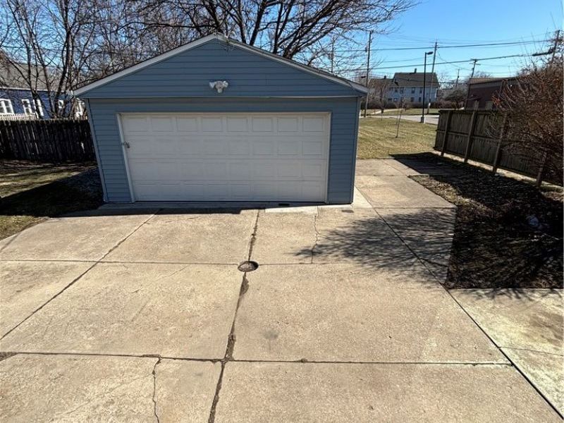 4017 E 54th Street, Newburgh Heights, OH 44105 Photo 9