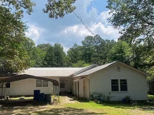 305 N MS-9, Calhoun City, MS 38916