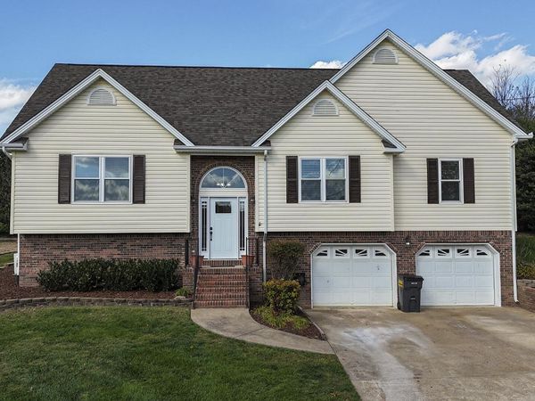 64 Hugo Drive, Ringgold, GA 30736