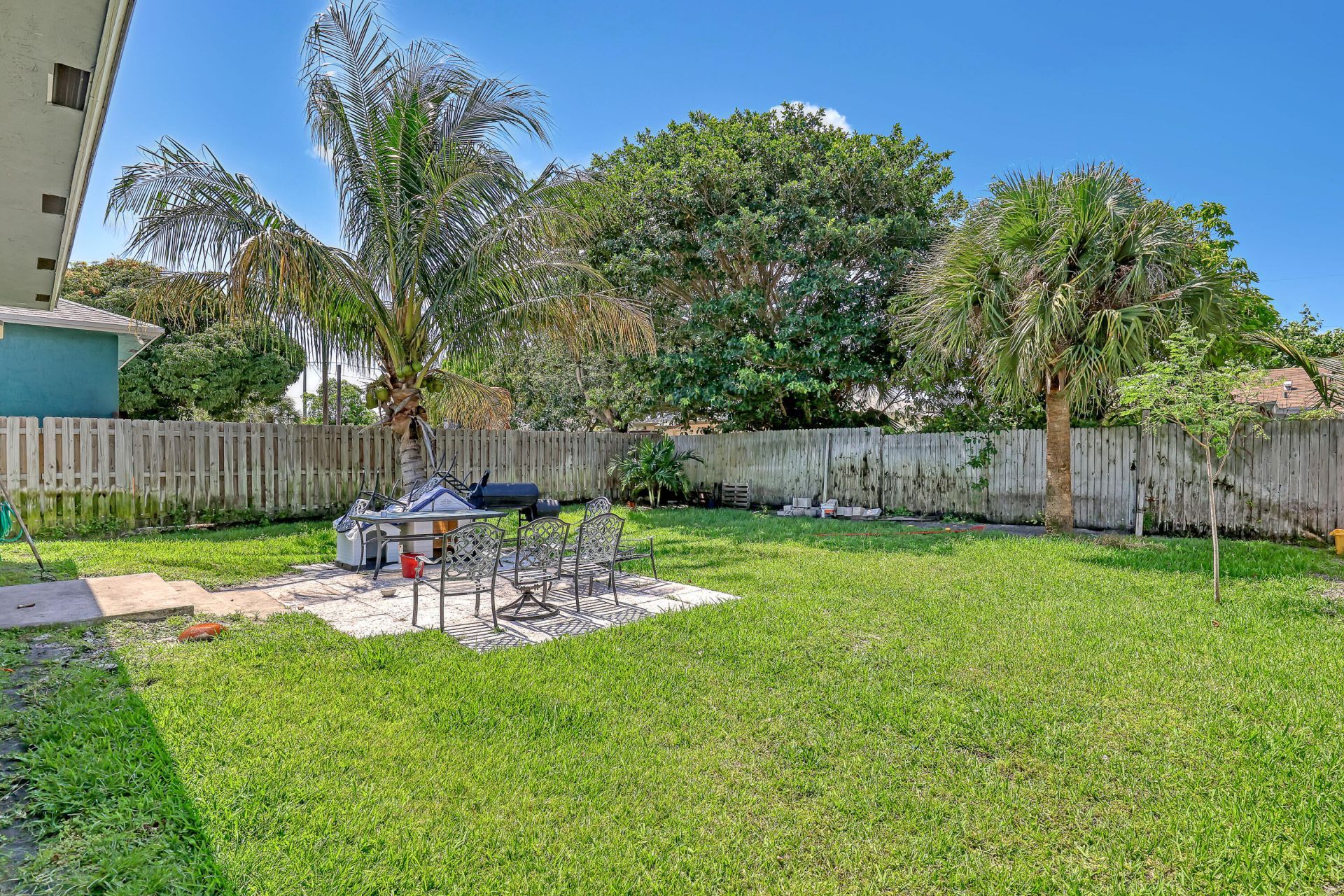 309 NE 11th Avenue, Boynton Beach, FL 33435 Photo