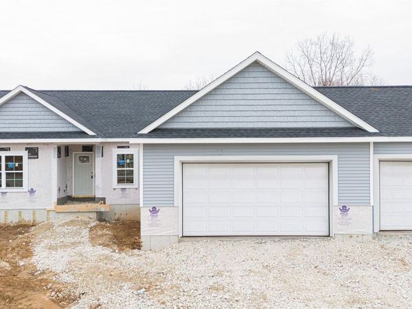 504 Ridge Court, Orfordville, WI 53576