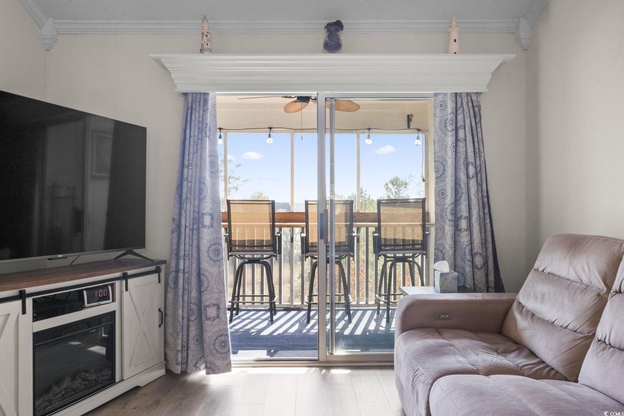 4405 Eastport Blvd. Photo 24