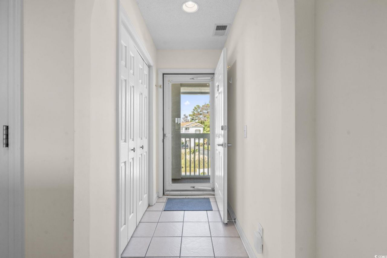 4405 Eastport Blvd. Photo 6