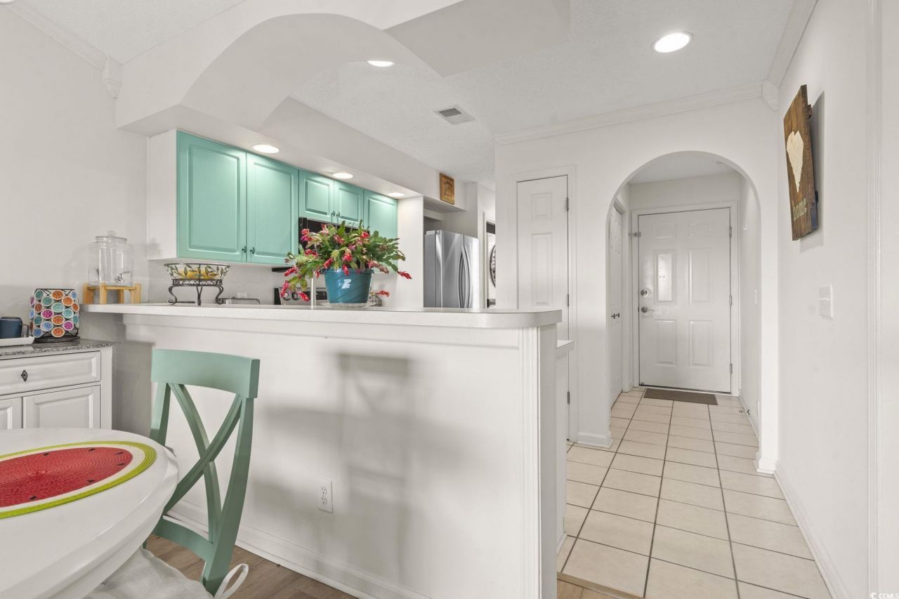 4405 Eastport Blvd. Photo 7