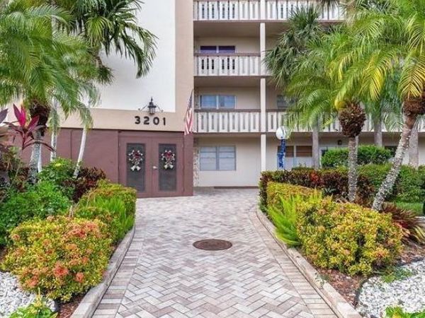 3201 Portofino Point, Unit E3, Coconut Creek, FL 33066