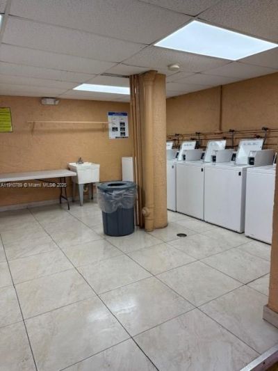 1890 W 56th St, Unit 1423, Hialeah, FL 33012 Photo