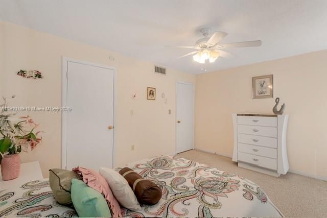1890 W 56th St, Unit 1423, Hialeah, FL 33012 Photo