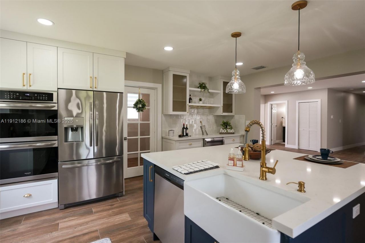 19450 SW 125th Ave, Miami, FL 33177 Photo