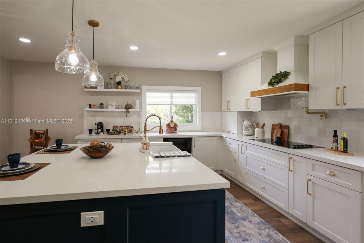 19450 SW 125th Ave, Miami, FL 33177 Photo