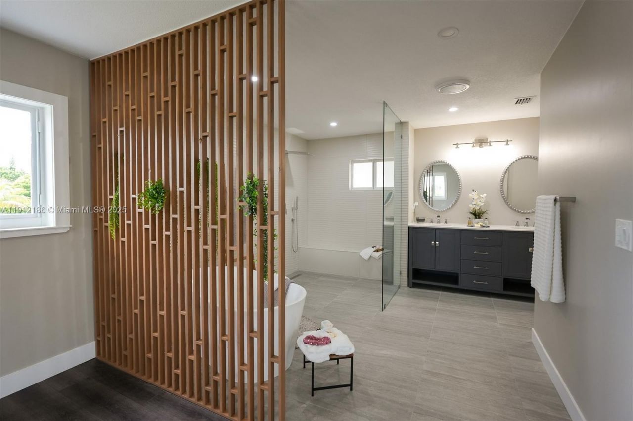 19450 SW 125th Ave, Miami, FL 33177 Photo