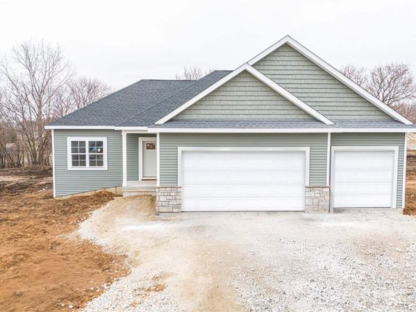 416 Ridge Court, Orfordville, WI 53576