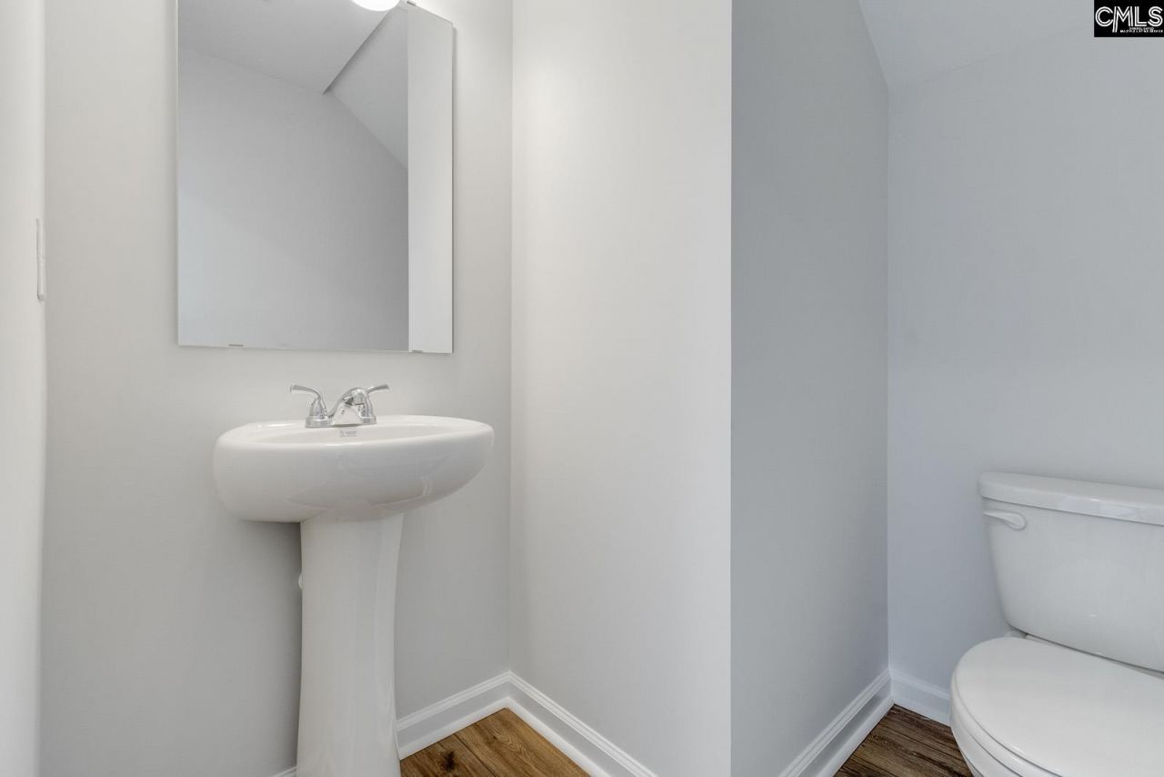 1080 Astoria Drive Photo 13