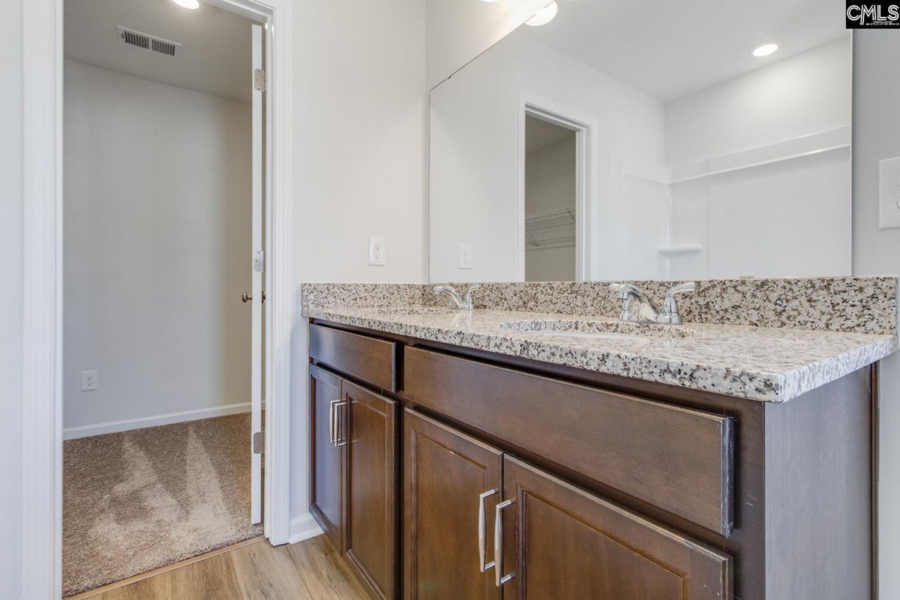 1080 Astoria Drive Photo 18