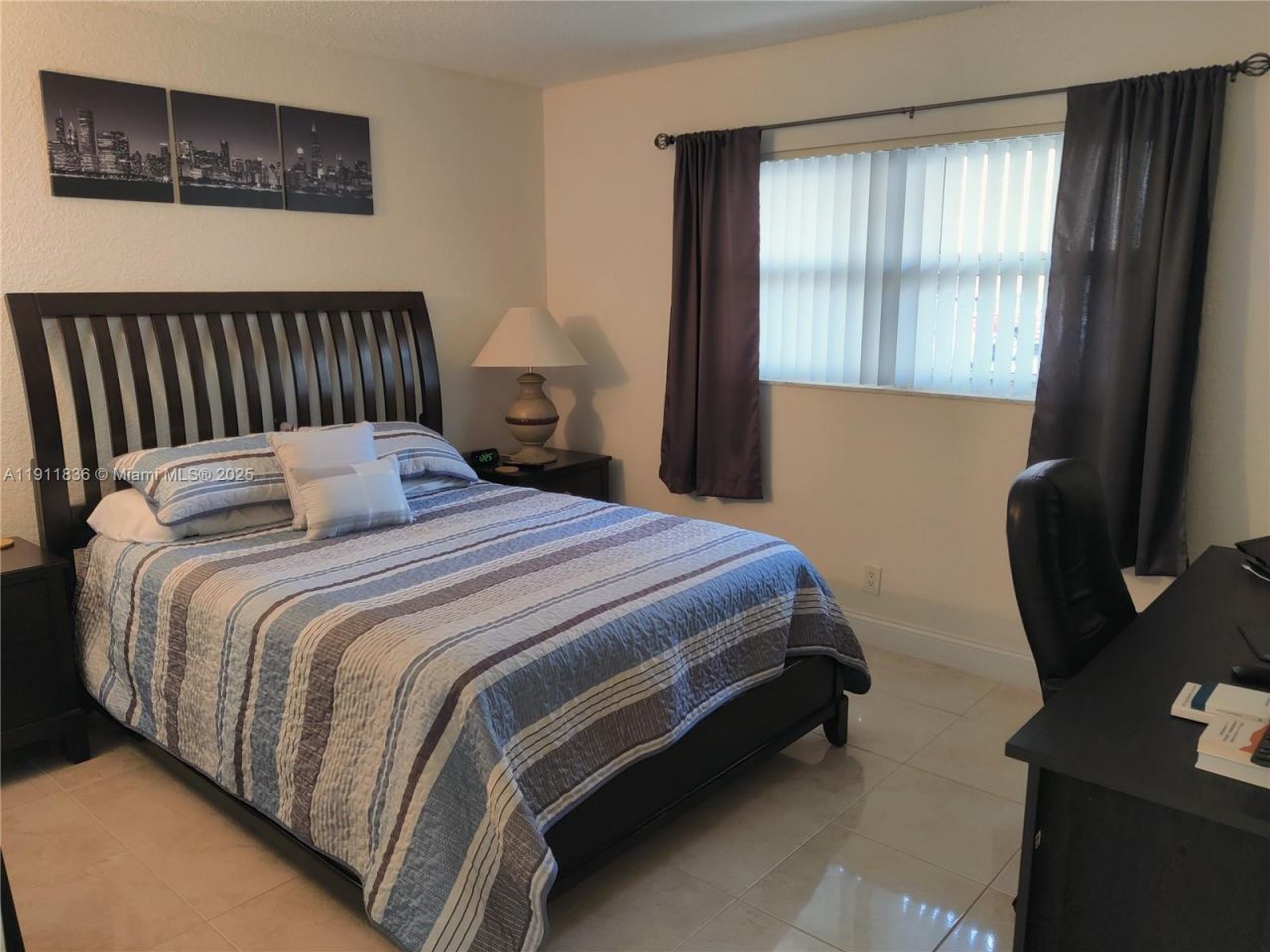 500 NE 12th Ave, Unit 102, Hallandale Beach, FL 33009 Photo