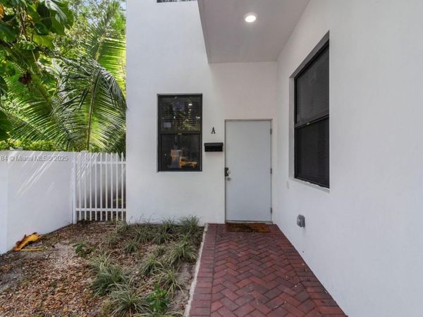1544 NW 59th St, Unit A, Miami, FL 33142