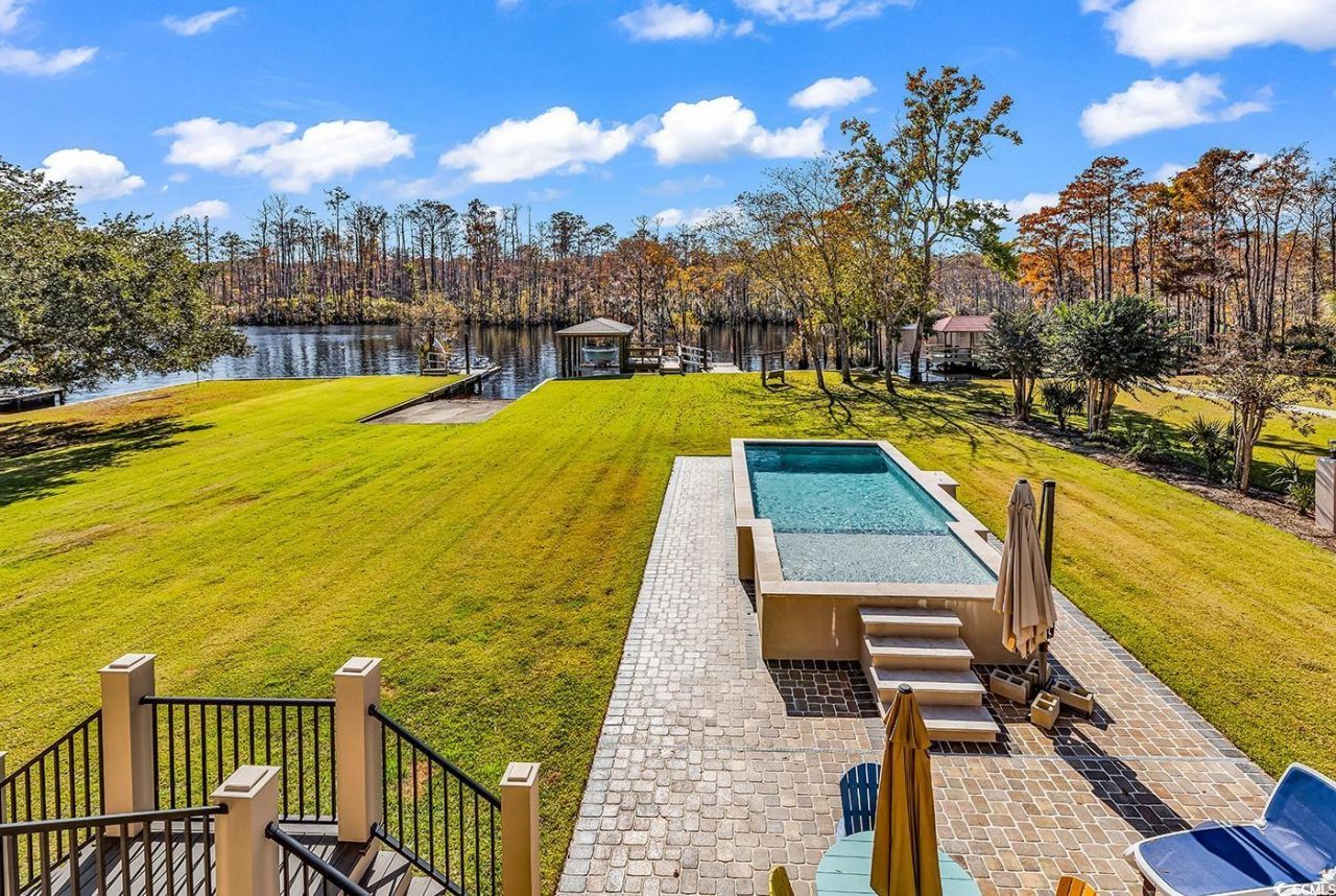 6052 Renata Ln. Photo 6