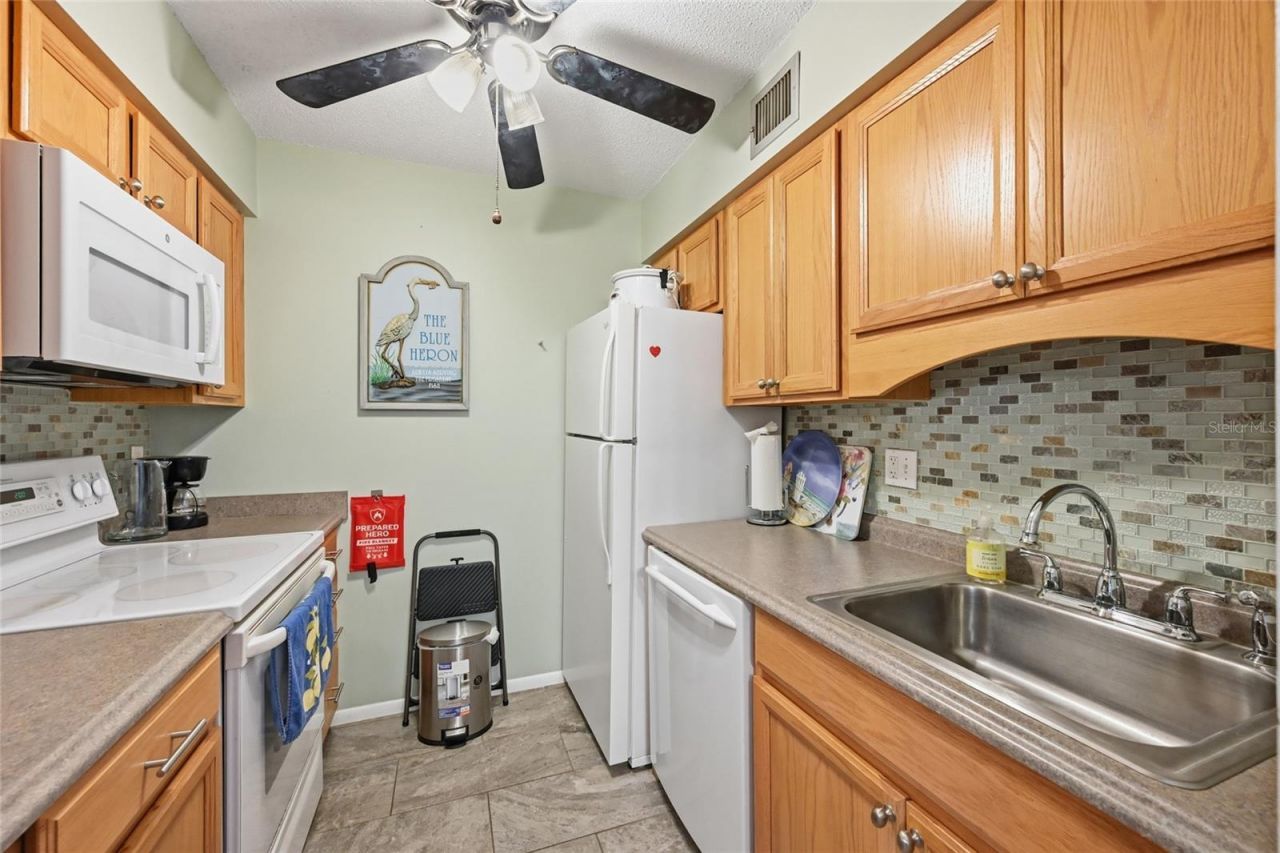 5683 Midnight Pass Road, Unit 110, Sarasota, FL 34242 Photo