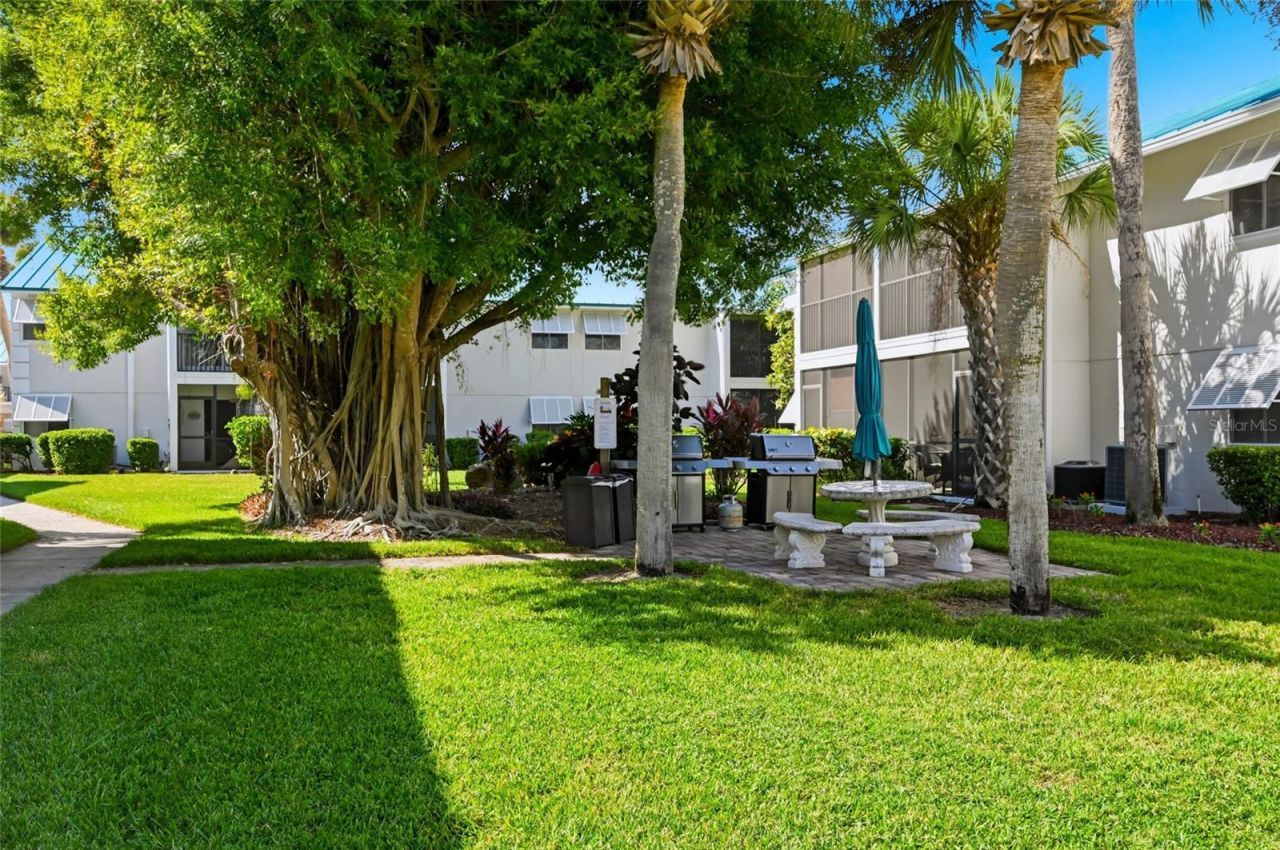 5683 Midnight Pass Road, Unit 110, Sarasota, FL 34242 Photo