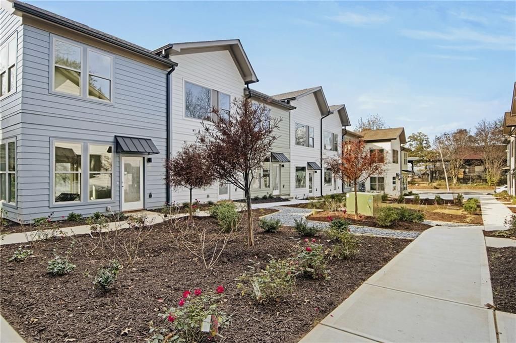 1070 Dill Avenue Sw, Unit 306, Atlanta, GA 30310 Main Photo