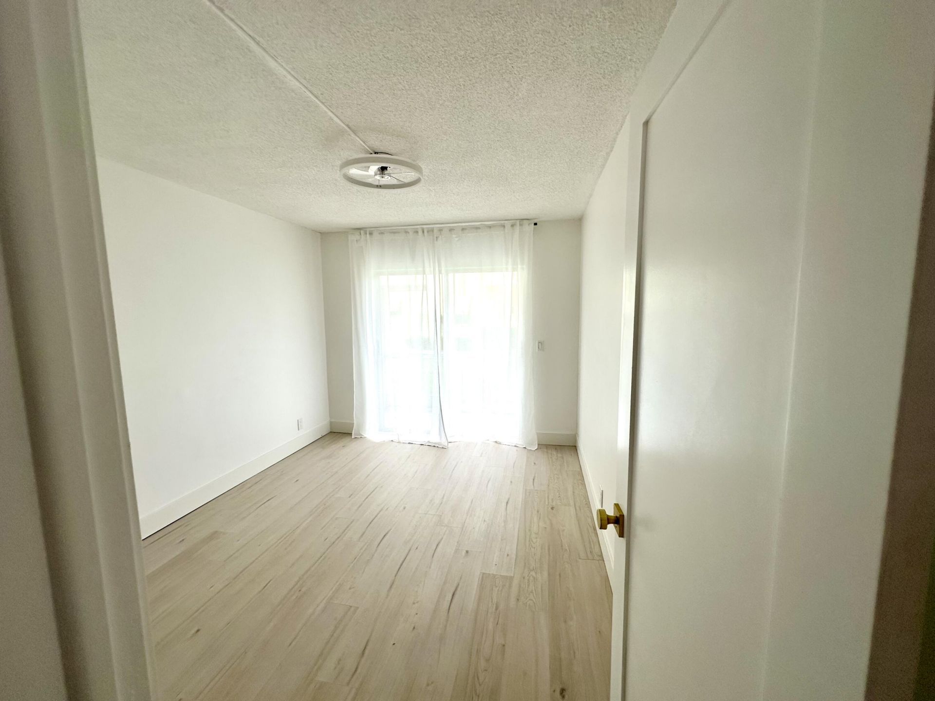 121 Sheffield F, West Palm Beach, FL 33417 Photo