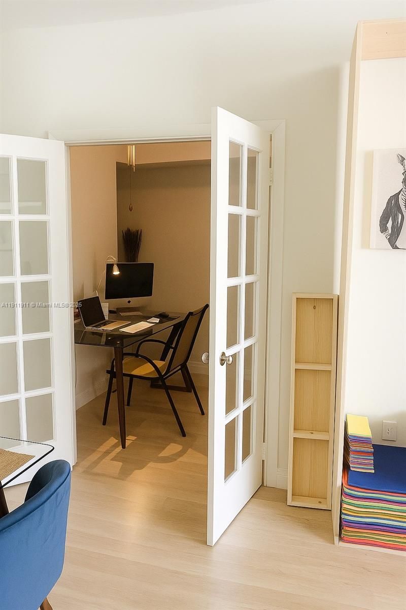 910 Bay Dr, Unit 29, Miami Beach, FL 33141 Photo