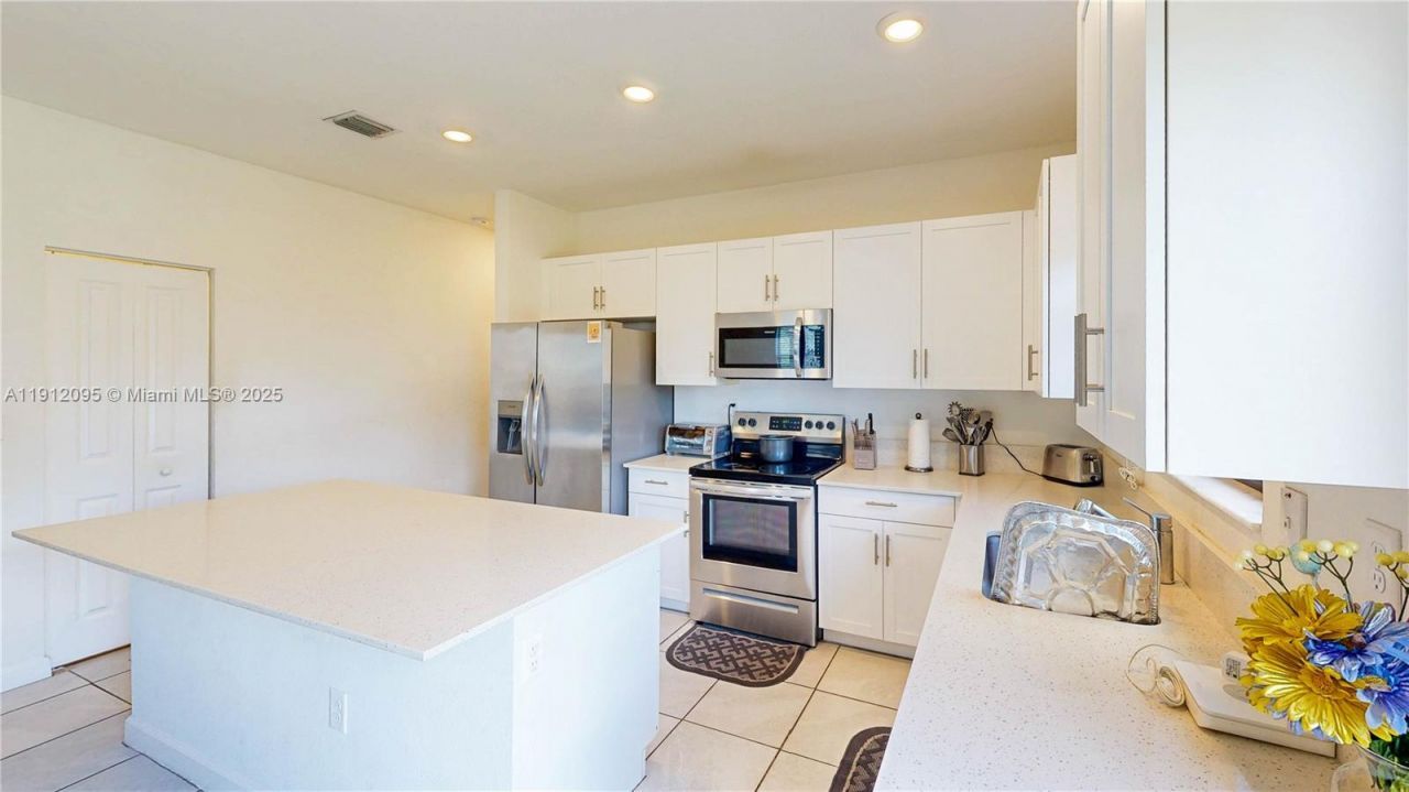 11964 SW 244th St, Homestead, FL 33032 Photo