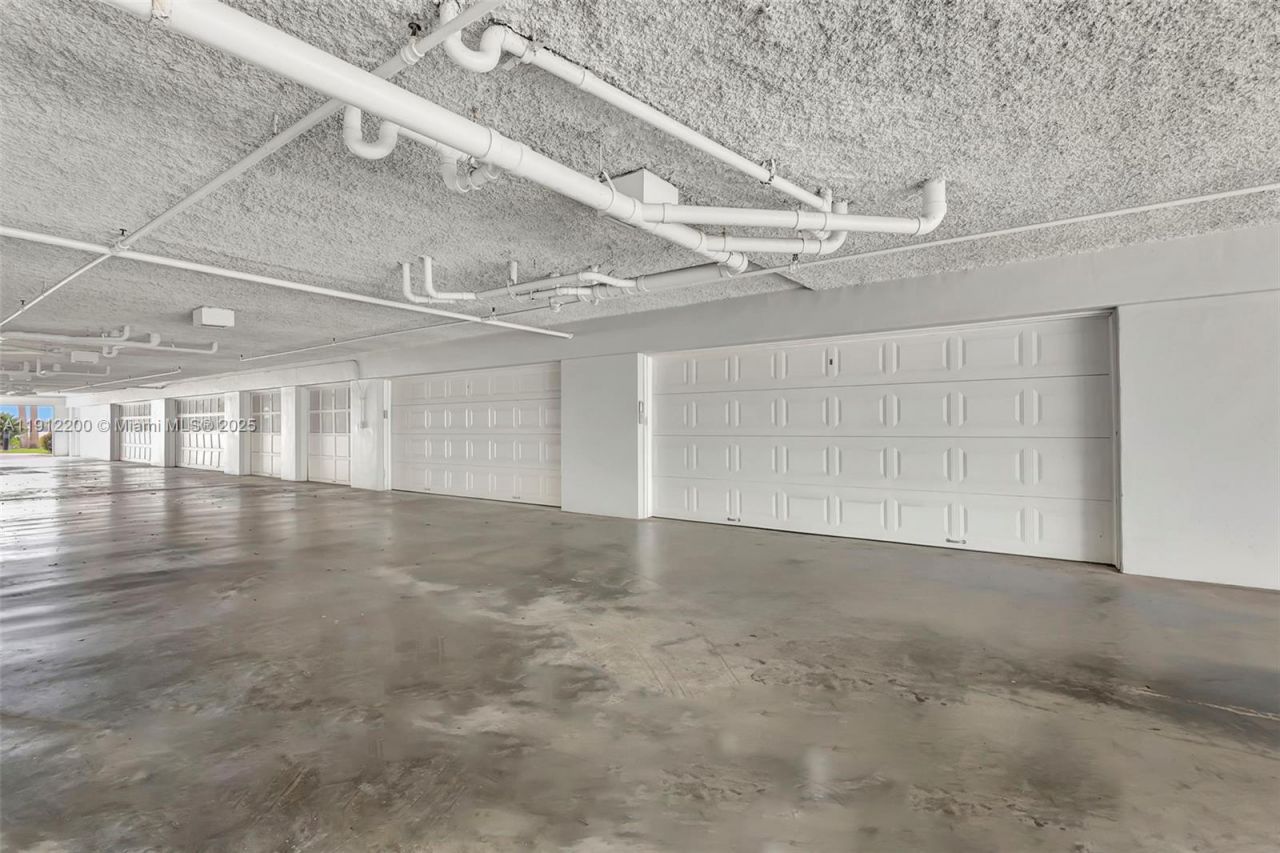 1140 SW Chapman Way, Unit 401, Palm City, FL 34990 Photo