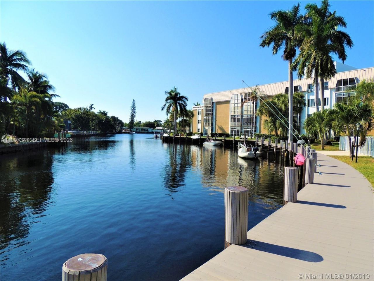 3040 NE 16th Ave, Unit 216, Oakland Park, FL 33334 Photo