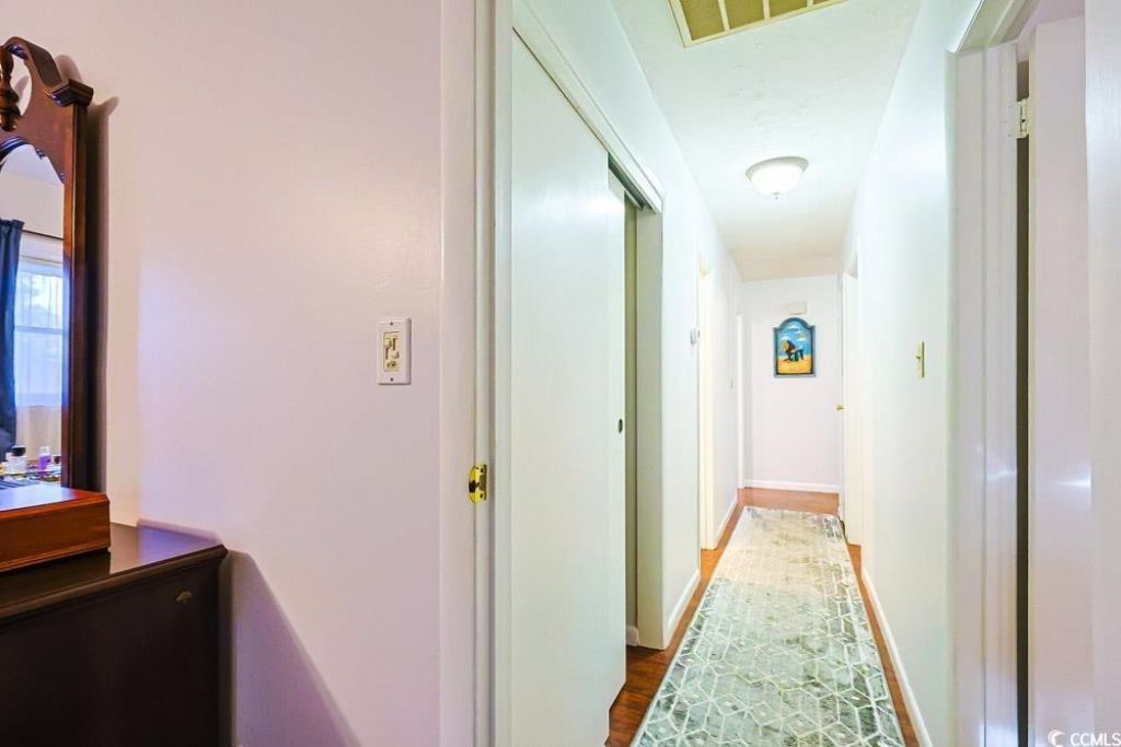 801 Talbot Circle Photo 13